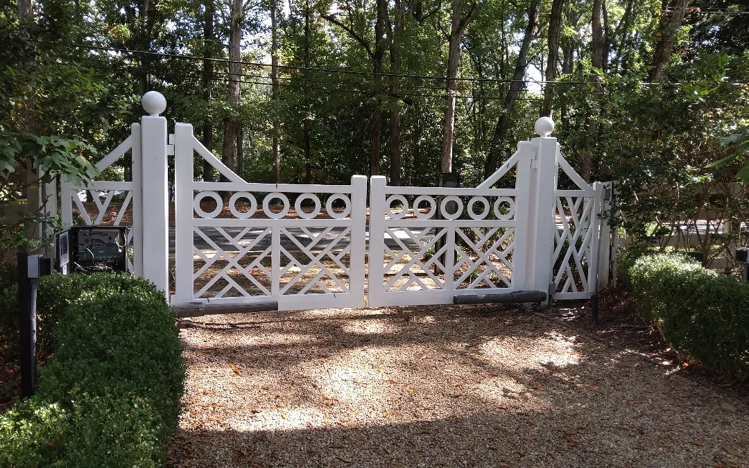 Custom Steel Gate Chambers